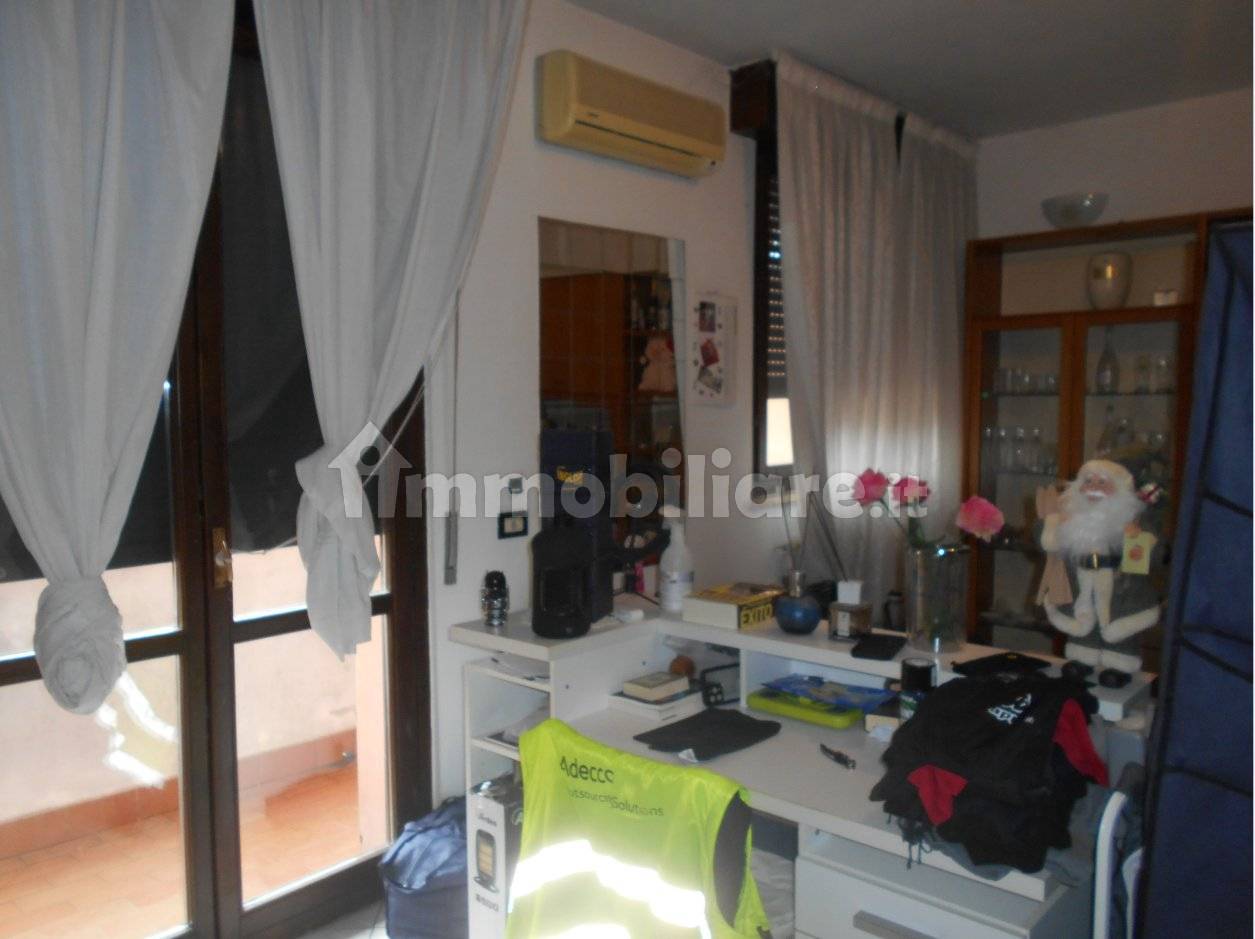Apartamento de 3 dormitorios en Valera Fratta, Italy No. 317722