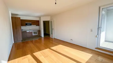 2غرفة شقة في Linz, Austria رقم 145101