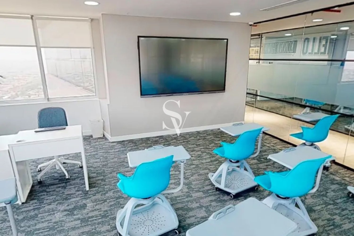 111m² Office for rent in Jumeirah Lake Towers, Dubai, UAE № 195372