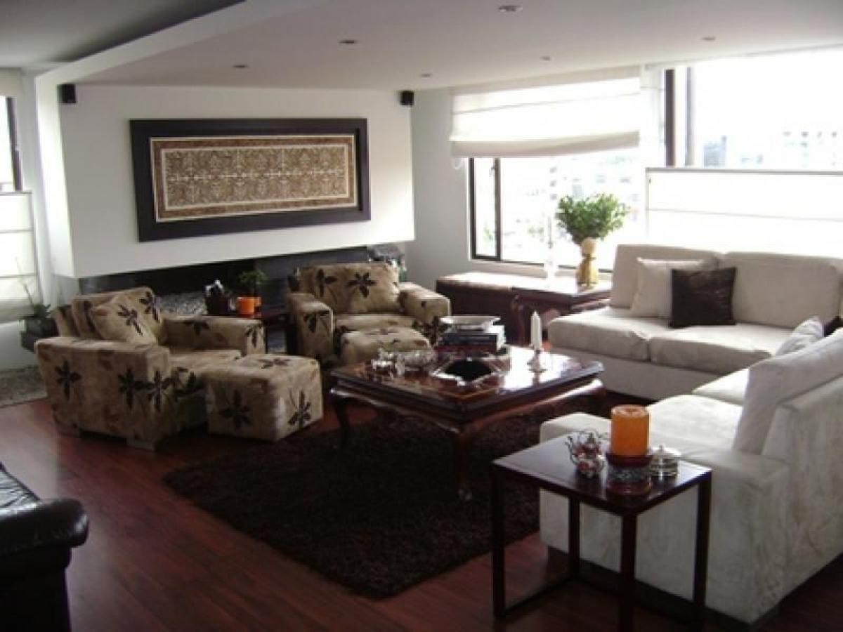 3 bedrooms House in Bogota, Colombia No. 12392