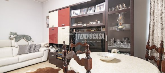 2-salle Appartement à Sesto San Giovanni, Italy No. 305107 23