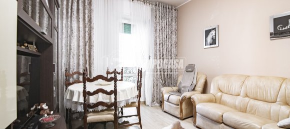 2-salle Appartement à Sesto San Giovanni, Italy No. 305107 21