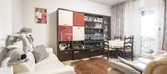 2-salle Appartement à Sesto San Giovanni, Italy No. 305107 20
