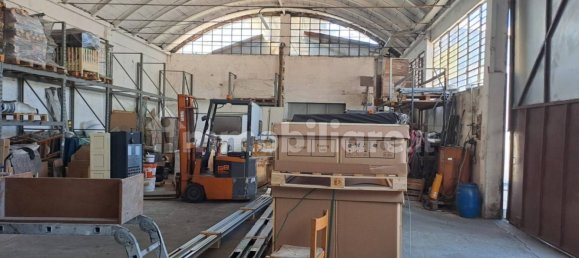 Almacén en Treviglio, Italy 1000 m² No. 325990 20