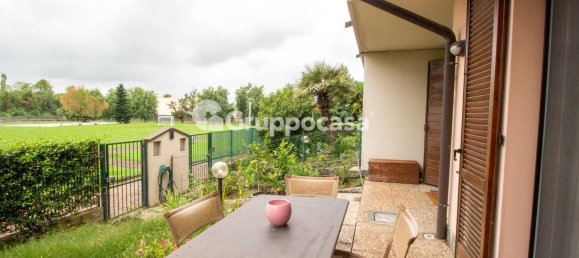 Casa de 4 habitaciónes en Magenta, Italy No. 339090 8