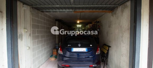 Casa de 4 habitaciónes en Magenta, Italy No. 339090 40