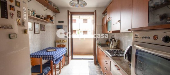 Casa de 4 habitaciónes en Magenta, Italy No. 339090 16