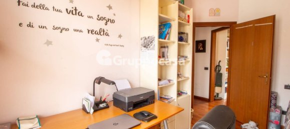 Casa de 4 habitaciónes en Magenta, Italy No. 339090 26