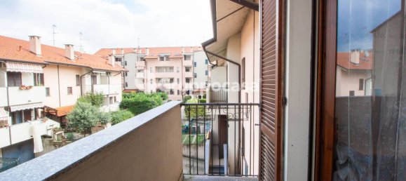 Casa de 4 habitaciónes en Magenta, Italy No. 339090 28