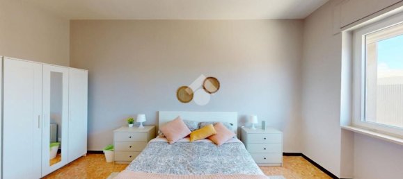 4-salle Appartement à Brindisi, Italy No. 273818 25