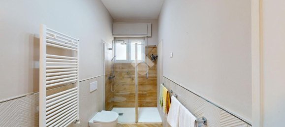 4-salle Appartement à Brindisi, Italy No. 273818 28