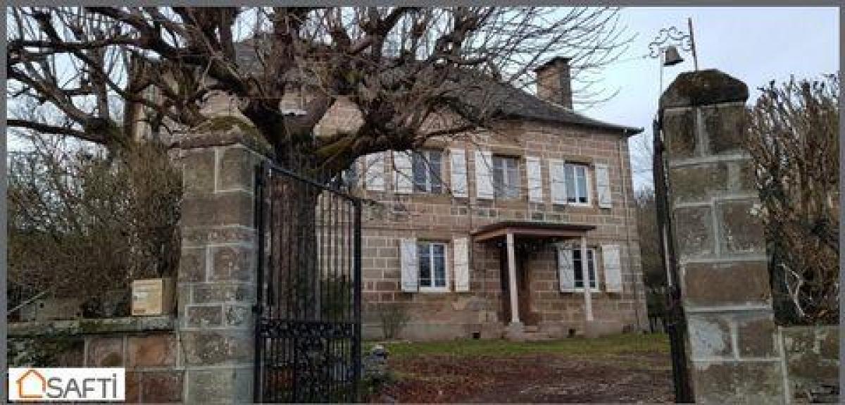 4 bedrooms House in Objat, France No. 26289