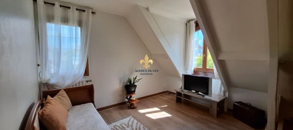 3 bedrooms House in Coye-la-Foret, France No. 362637 10