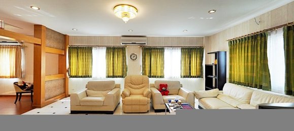 7 chambres Café / restaurant à Pattaya, Thailand No. 3073 15