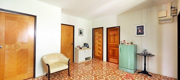 7 chambres Café / restaurant à Pattaya, Thailand No. 3073 26