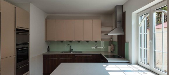 4-salle Appartement à Baden, Austria No. 220698 3