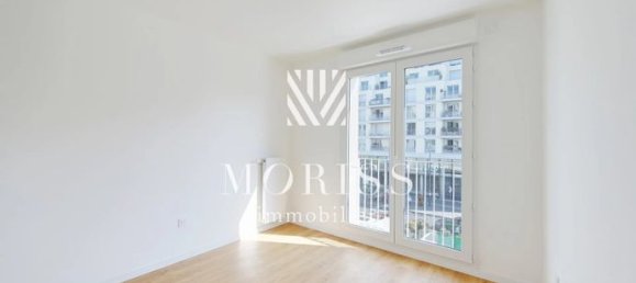 Квартира с 3 спальнями в Сен-Сен-Дени, Франция № 359337 12