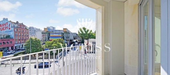 Квартира с 3 спальнями в Сен-Сен-Дени, Франция № 359337 4