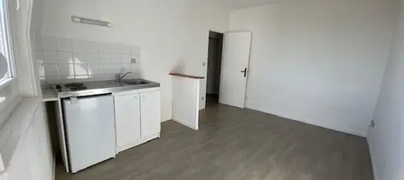 Apartamento de 2 habitaciónes en Reims, France No. 83126 2