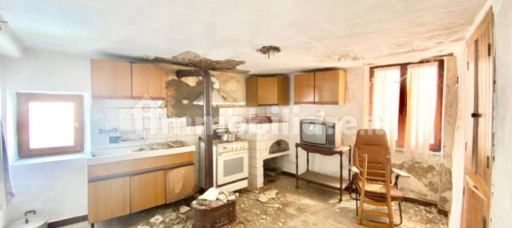 4 Schlafzimmer Haus in Borghetto di Vara, Italy, Nr. 310430 28