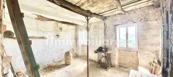 4 Schlafzimmer Haus in Borghetto di Vara, Italy, Nr. 310430 8