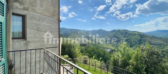 4 Schlafzimmer Haus in Borghetto di Vara, Italy, Nr. 310430 24