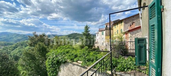 4 Schlafzimmer Haus in Borghetto di Vara, Italy, Nr. 310430 23