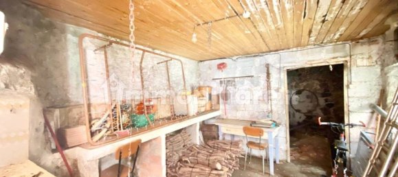 4 Schlafzimmer Haus in Borghetto di Vara, Italy, Nr. 310430 20