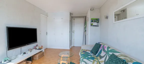 Studio à Paris, France No. 318168 4