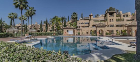 2 chambres Appartement à Estepona, Spain No. 183700 6