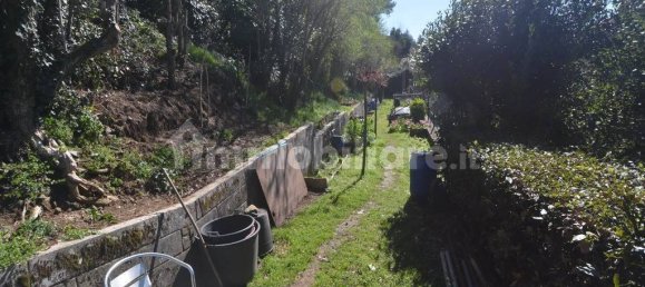 2 bedrooms Apartment in Vaglia, Italy No. 206443 2