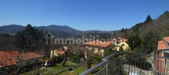 2 bedrooms Apartment in Vaglia, Italy No. 206443 3