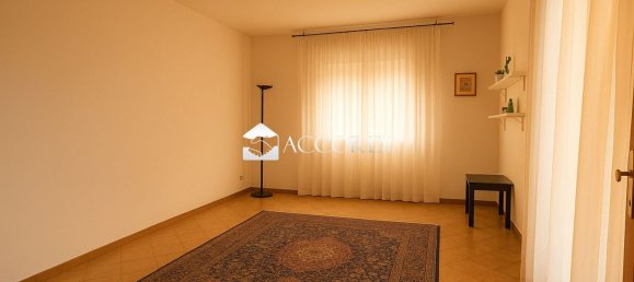 3-Zimmer Wohnung in Conegliano, Italy, Nr. 258622 5