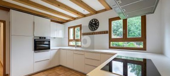 7 rooms Townhouse in Lorrach, Germany No. 274798 3