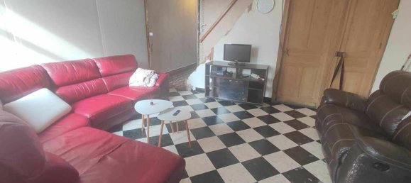 3 bedrooms House in Bruay-sur-l'Escaut, France No. 89807 4