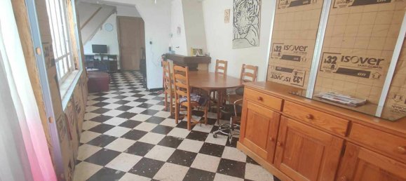 3 bedrooms House in Bruay-sur-l'Escaut, France No. 89807 7