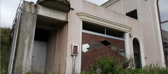 4-Zimmer Lagerhaus in Mogliano, Italy, Nr. 136466 12