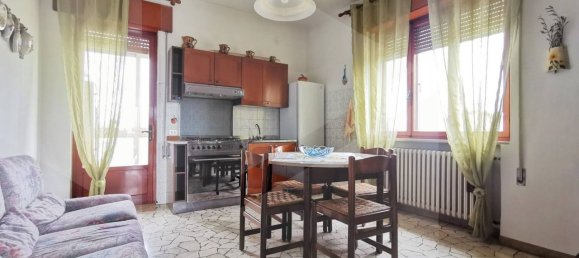 9 rooms Apartment in Vicenza, Italy No. 19259 18