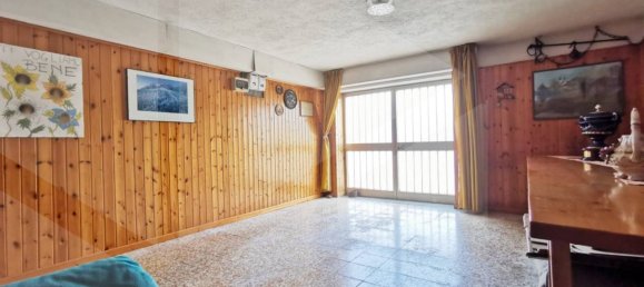 9 rooms Apartment in Vicenza, Italy No. 19259 9