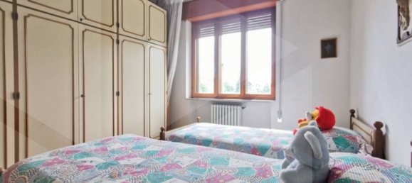 9 rooms Apartment in Vicenza, Italy No. 19259 25