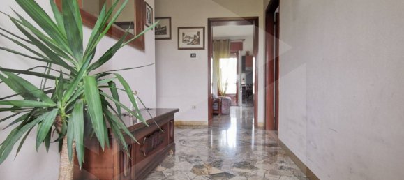 9 rooms Apartment in Vicenza, Italy No. 19259 4