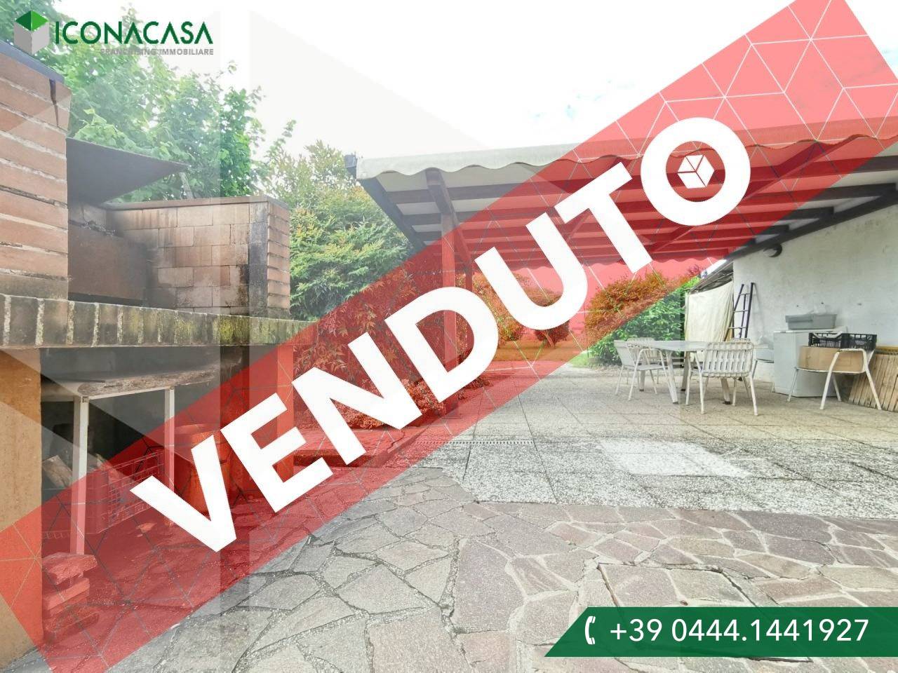 9 rooms Apartment in Vicenza, Italy No. 19259