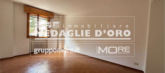4 bedrooms Apartment in Modena, Italy No. 381665 15