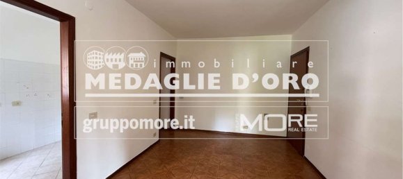 4 bedrooms Apartment in Modena, Italy No. 381665 14