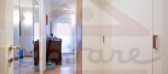 5 rooms Apartment in Bologna, Italy No. 37525 12