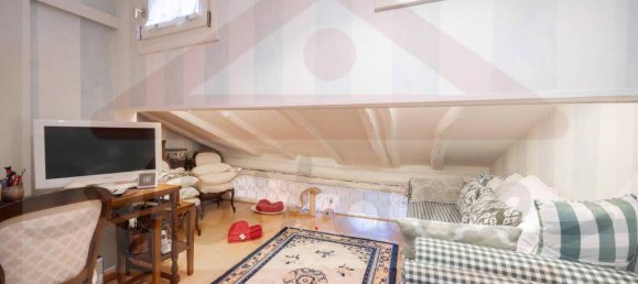 5 rooms Apartment in Bologna, Italy No. 37525 20