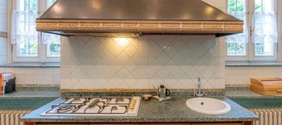 15-Zimmer Villa in Albese con Cassano, Italy, Nr. 280071 39