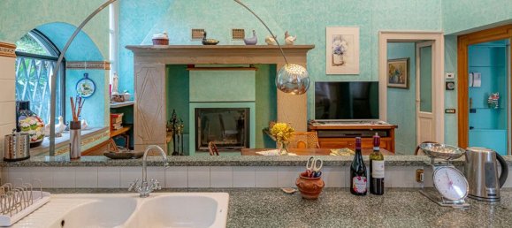 15-Zimmer Villa in Albese con Cassano, Italy, Nr. 280071 35