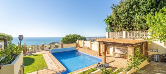 5 chambres Villa à Alameda, Spain No. 167471 2