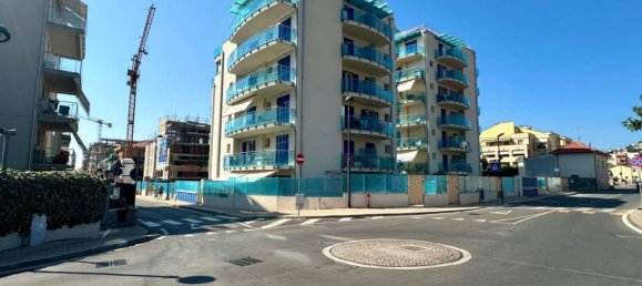 1 غرف نوم شقة في Pietra Ligure, Italy رقم 171818 37